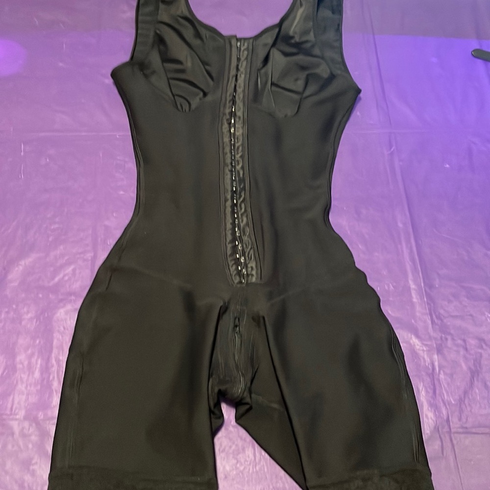 Hermosa Hour Glass Faja